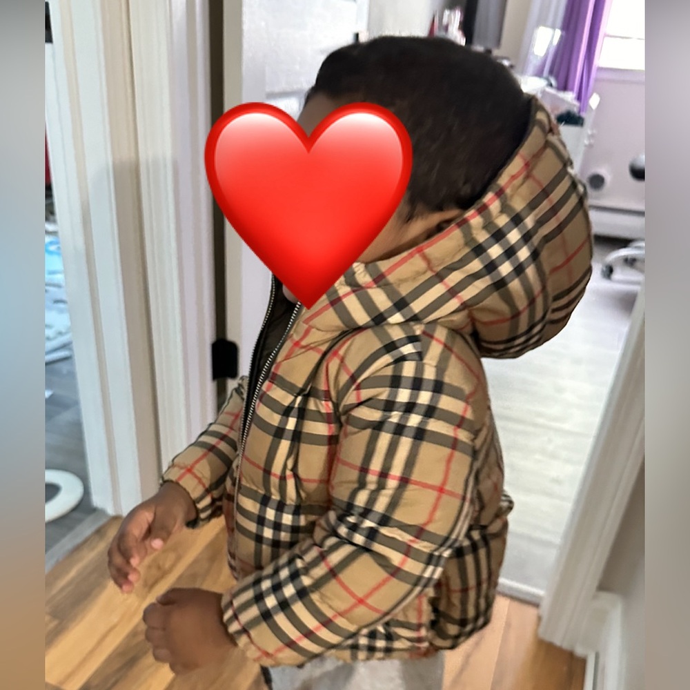 🔴 SOLD 🔴 Kids Burberry Puffer Jacket - Picture 3 of 13